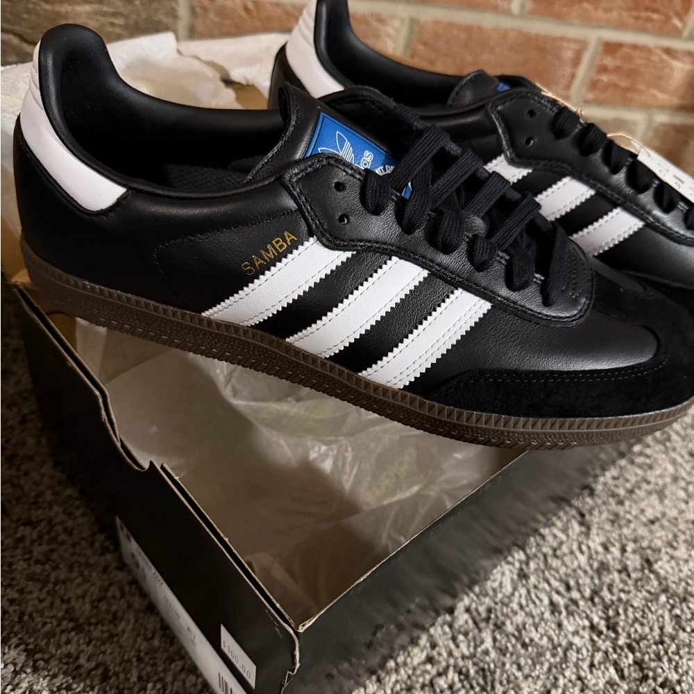 NEW NWB 9.5 adidas Samba Black and White Women's Sneakers shoes - Picture 2 of 9